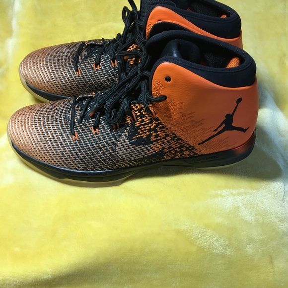 Jordan’s men shoes - Picture 3 of 11